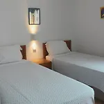 Vegas - Adults Only Πανσιόν 2*
