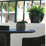 Πανσιόν Vegas - Adults Only 2*