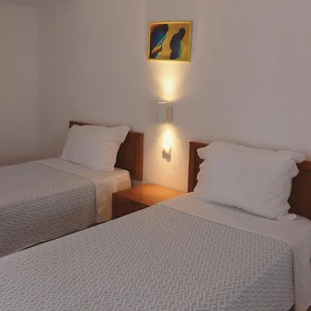 Vegas - Adults Only בית הארחה 2*