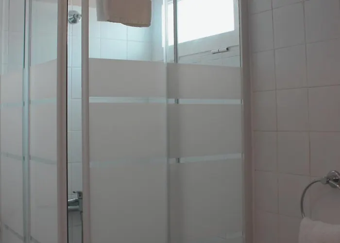 Гостьовий будинок Vegas - Adults Only