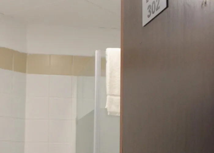 Vegas - Adults Only Гостьовий будинок Албуфейра