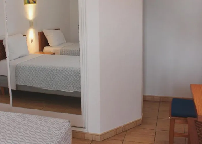 Гостьовий будинок Vegas - Adults Only Албуфейра